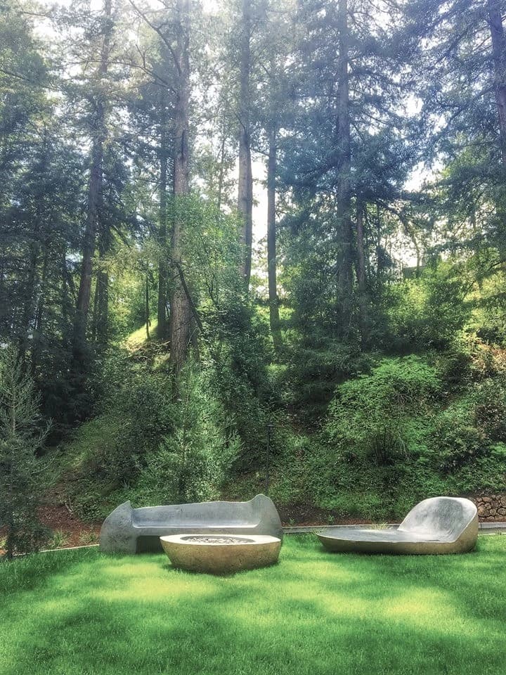 Redwood Lawn & Firepit